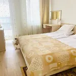 Apartment Stenata Huge To Door