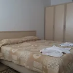 Apartment Stenata Huge To Door
