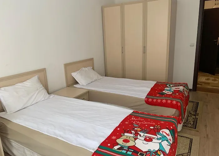 Stenata Huge To Door *