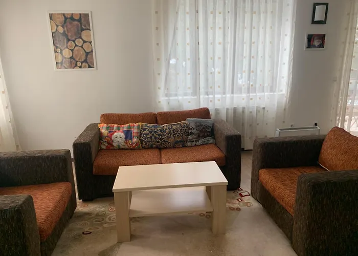 Stenata Huge To Door Pamporovo