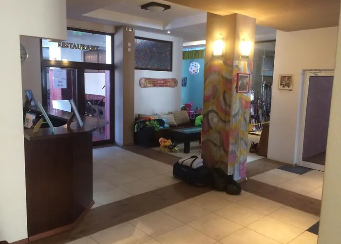 Stenata Huge To Door * Pamporovo