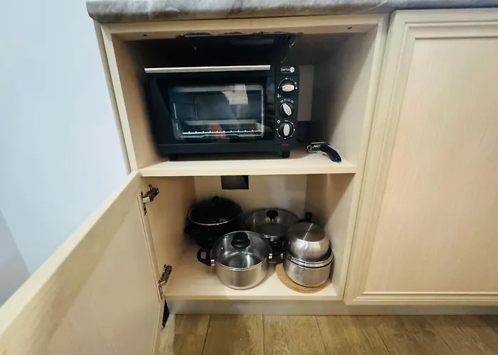 Stenata Huge To Door Apartment