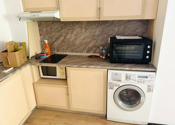 Apartament Stenata Huge To Door